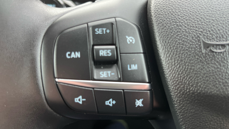 Ford Fiesta 1.0 EcoBoost Titanium 5dr Petrol Hatchback